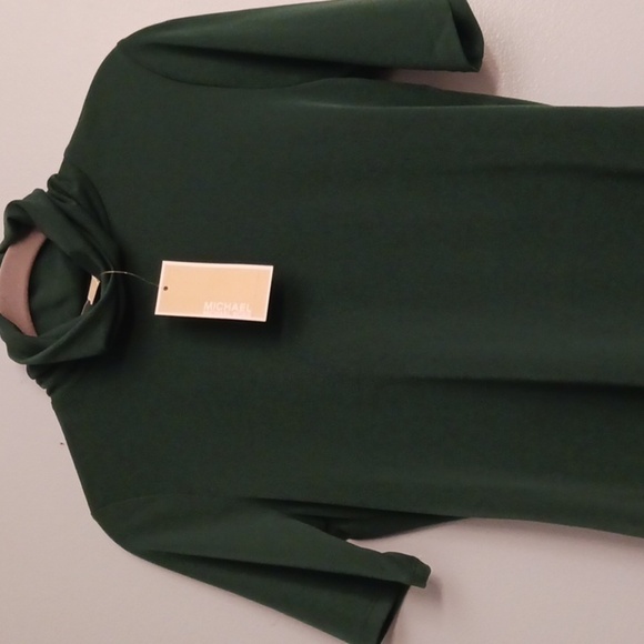 Michael Kors Green Short Sleeve Turtleneck Top size Small St. Patrick's - Picture 5 of 11